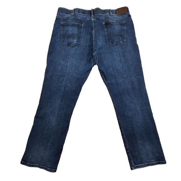 Lee Jeans Men's 42x30 Extreme Motion Tapered Leg Medium Wash Straight Fit EUC - Picture 2 of 16